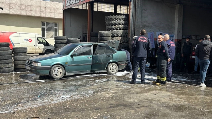 Otomobilin Lpg Tüpü Bomba Gibi Patladı: 1 Kişi Yaralandı