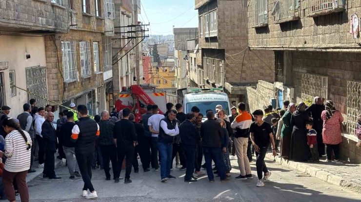 Gaziantep’te Feci Kaza: Freni Boşalan Tırın Ezdiği Kadın Hayatını Kaybetti