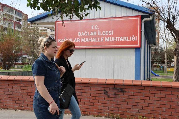 Türkiye’nin En Kalabalık Mahallesini İkinci Kez Yönetecek