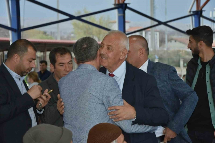Başkan Mehmet Bayram, Vatandaşlarla İftar Yemeğinde Buluştu