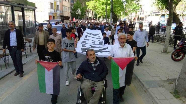 Malatya’da Gazze İçin Yürüyüş Düzenlendi