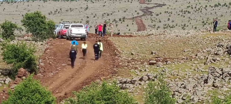 Diyarbakır’da Kayıp Çobanı Arama Çalışmaları Devam Ediyor