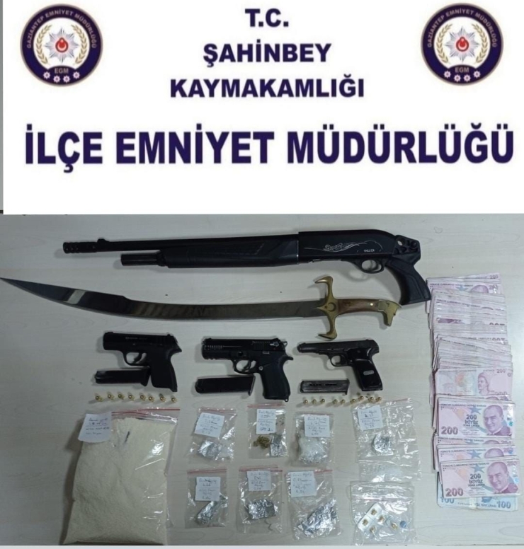 Gaziantep’te 7 Kilo Esrar Ele Geçirildi: 3 Gözaltı