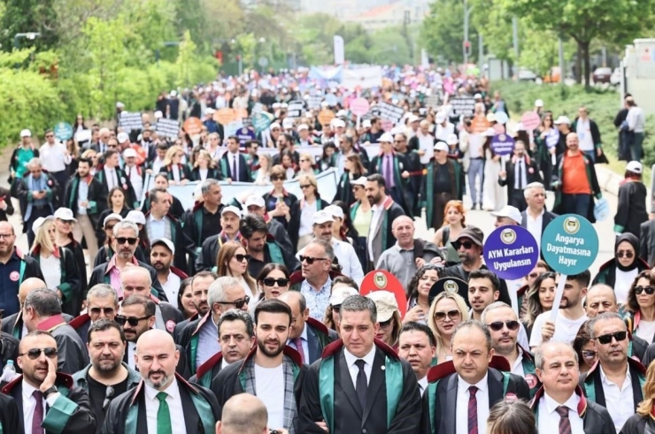 Baro Başkanı Demez, Depremzede Avukatların Taleplerini İletti