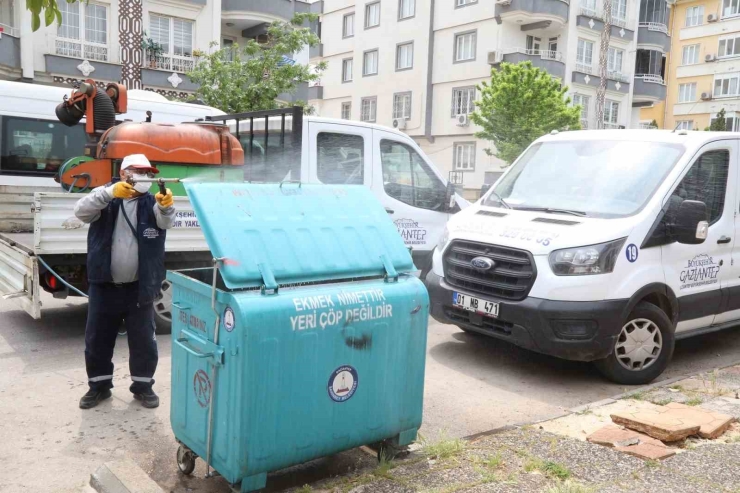 Gaziantep’te Haşerelere Karşı 165 Bin Noktada İlaçlama Yapılıyor