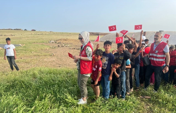 Göçer Çocukların Oyun Ve Oyuncak Heyecanı