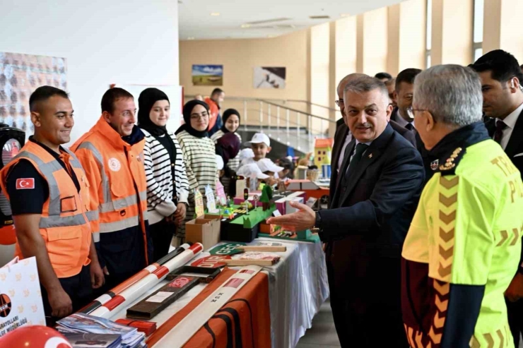 Malatya’da ’trafik Ve İlkyardım Haftası’ Etkinliklerle Kutlandı