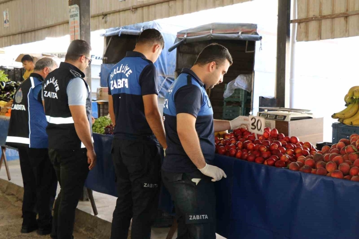 Zabıta Pazar Yerlerini Denetledi