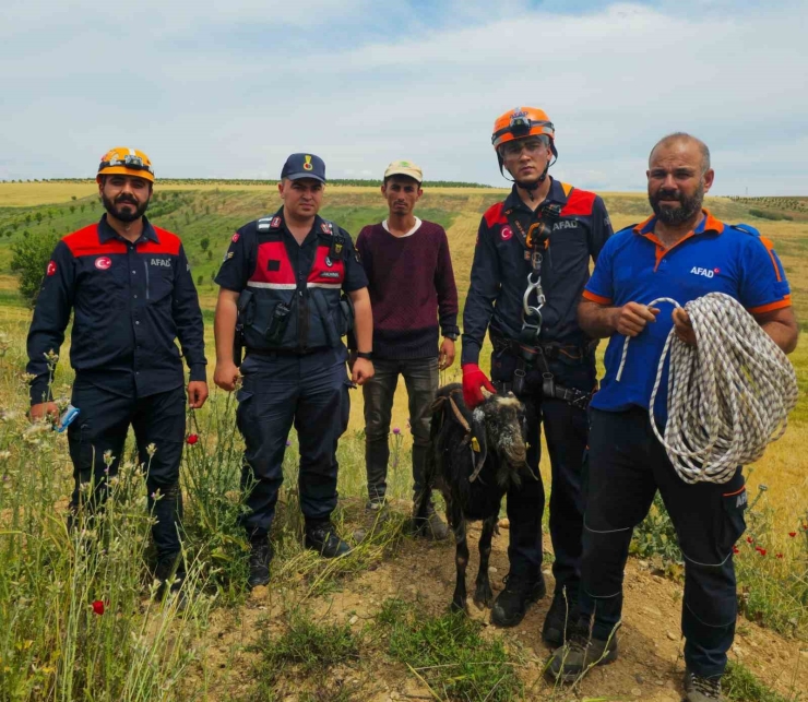 Yer Altı Mağarasında Kurtarma Operasyonu