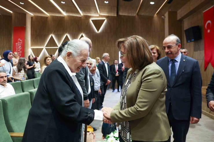 Panorama Müzesi’ni Gezen Kazım Karabekir Paşa’nın Kızı Timsal Karabekir Duygu Dolu Anlar Yaşadı