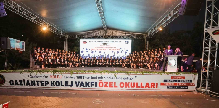 Gkv Özel Liseleri 60. Yıl Mezunlarını Uğurladı