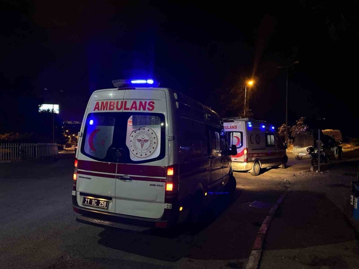 Diyarbakır’da İki Grup Arasında Silahlı Kavga: 2 Yaralı