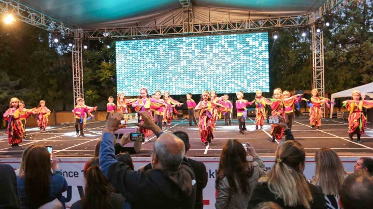 Gaziantep Kolej Vakfı’nda 60. Yıl Festivali Coşkuyla Başladı