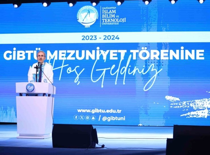 Gibtü’de Mezuniyet Töreni Düzenlendi