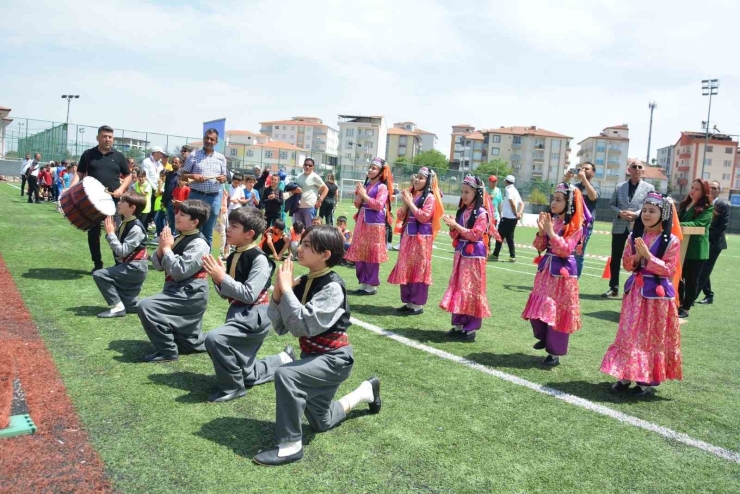 Malatya’da 77’den 7’ye Geleneksel Çocuk Oyunları Şenliği Düzenlendi