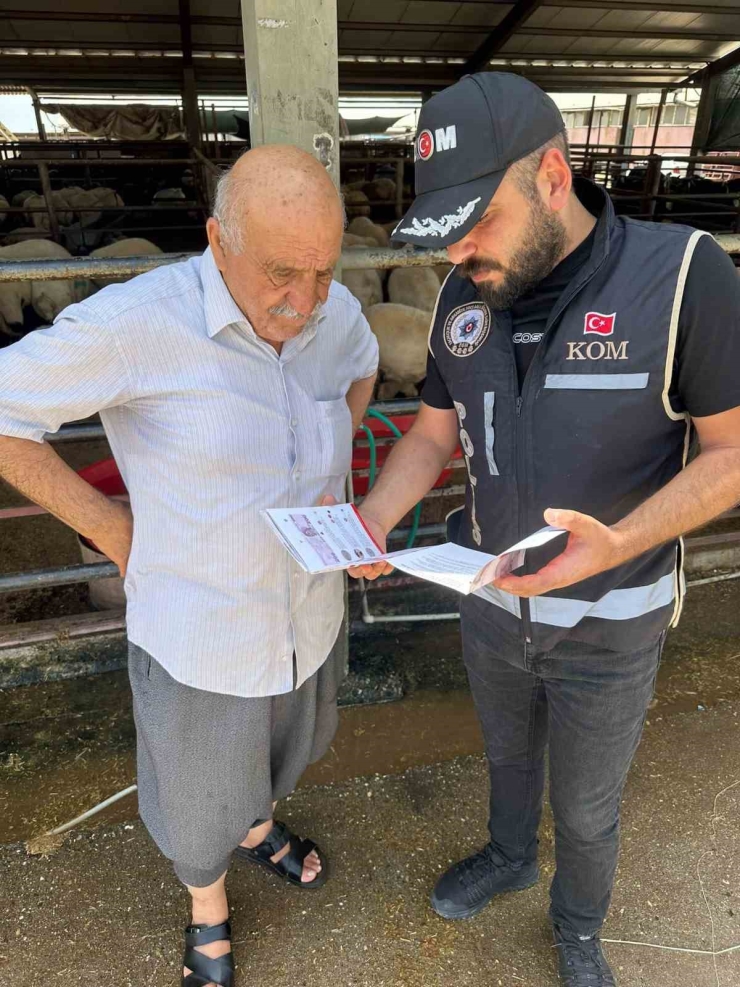 Polis Ekiplerinden Kurban Pazarında Sahte Para Uyarısı