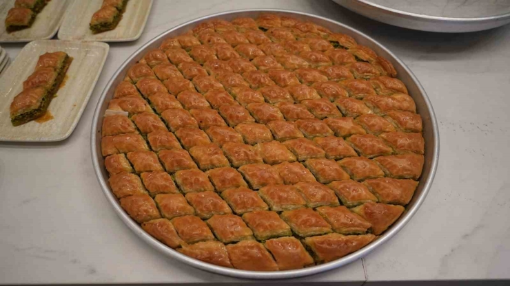 Gaziantepli Baklavacılardan Bayram Yoğunluğu