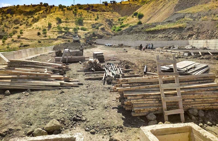 Çermik’te Hayvan Satış Ve Kesim Alanı İnşa Ediliyor