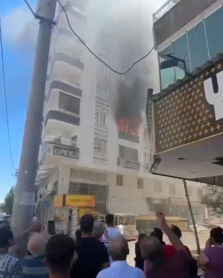 Diyarbakır’da Yangın Paniği: 6 Kişi Dumandan Etkilendi