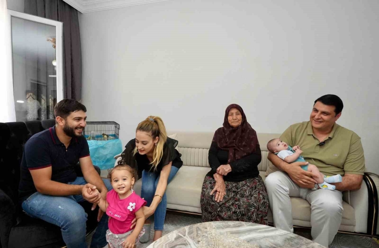 Başkan Umut Yılmaz, Bebek Umut Yılmaz’ı Ziyaret Etti