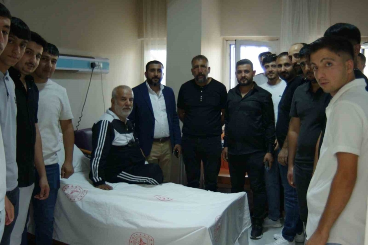 Aşiret Üyelerinden Hayırsever Acu’ya Ziyaret
