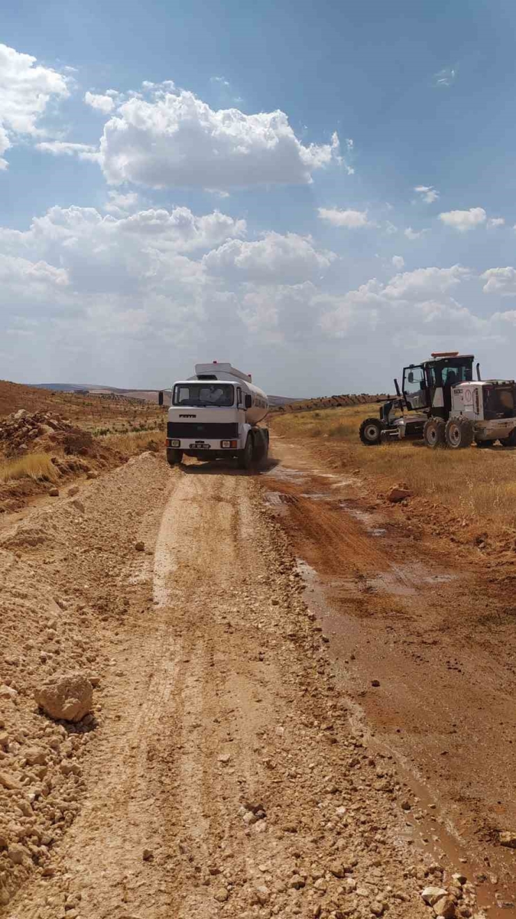 Nizip Belediyesi’nin Kırsaldaki Hizmetleri Sürüyor