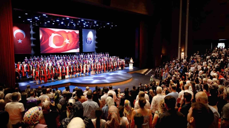 Gaün’de Sağlık Bilimleri Fakültesi Mezuniyet Töreni Düzenlendi
