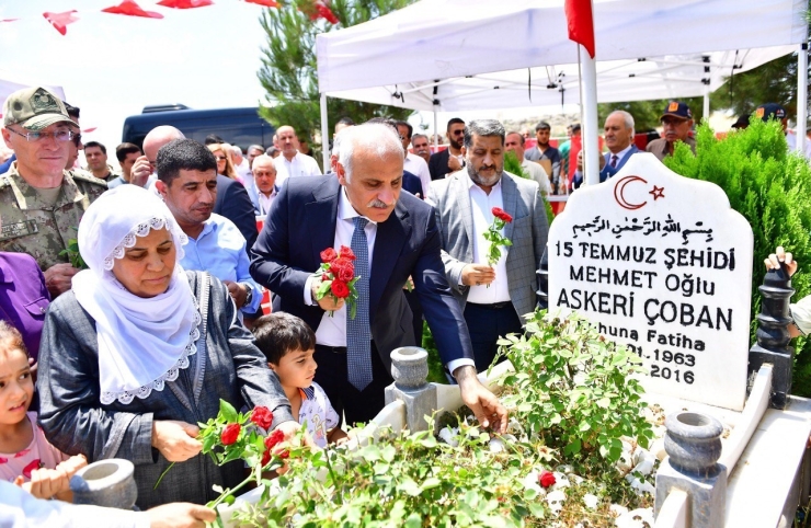 15 Temmuz Şehitleri Kabirleri Başında Anıldı