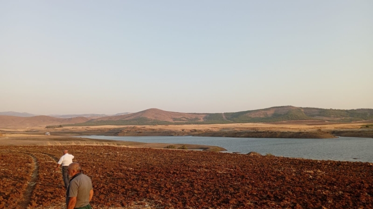 Serinlemek İçin Gölete Giren Baba-kız Boğuldu