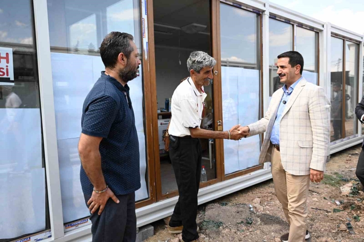 Taşkın, Millet Bahçesi Esnaflarla Bir Araya Geldi