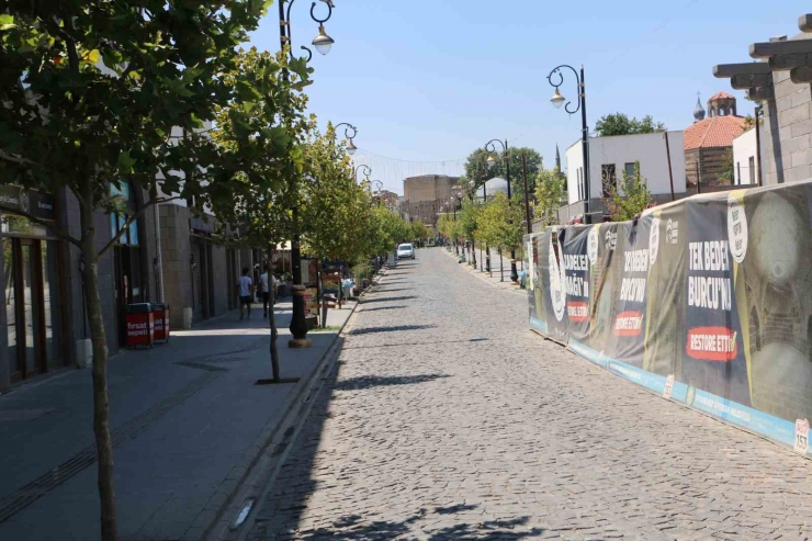 Diyarbakır’da Tarihi Mekanlarda “eyyam-ı Bahur” Sakinliği