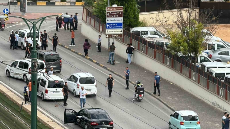 Gaziantep’te Trafikte Çıkan Kavgaya Polis Müdahale Etti