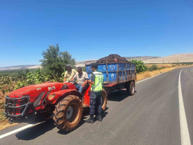 Jandarmadan 127 Araç Sürücüsüne 147 Bin Tl Trafik Cezası