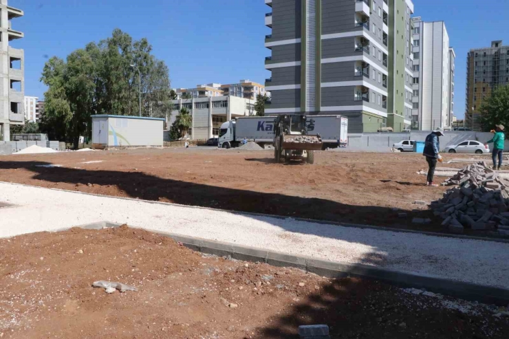 Haliliye’de Yeni Park Çalışmaları Sürüyor