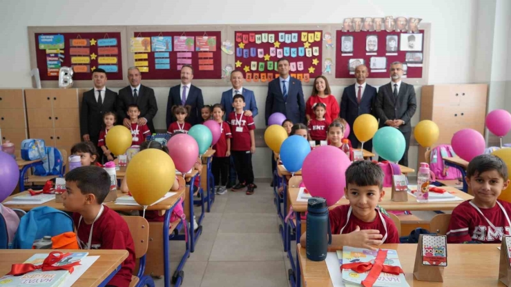 Gaziantep’te Bin 490 Okulda 750 Bin Öğrenci Ders Başı Yaptı