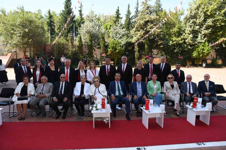 Şampiyonların Okulu Gaziantep Kolej Vakfı’nda Coşkulu Açılış