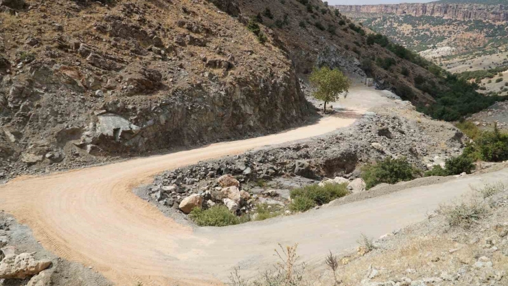 Sel Ve Depremin Olumsuz Etkileri Ortadan Kaldırılıyor