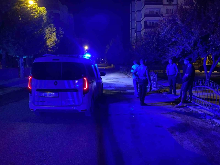 Şüpheli Şahıslar Polis Ekiplerini Harekete Geçirdi