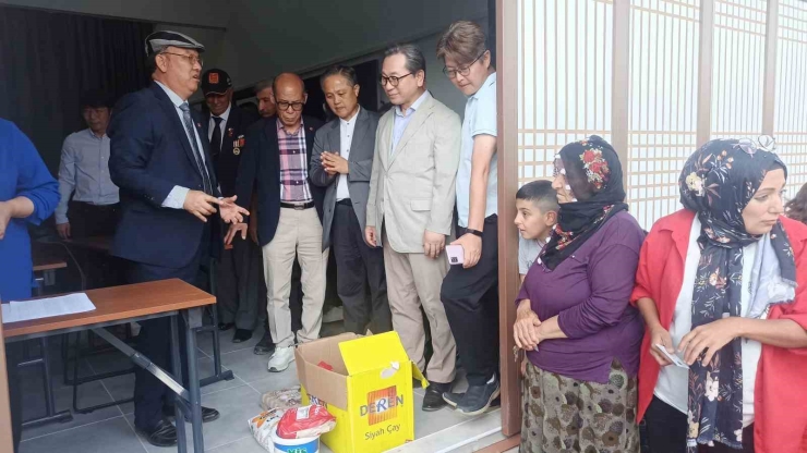 Güney Koreliler’den Malatyalı Depremzedelere Vefa Örneği