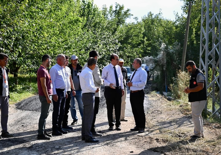 Geçit, Samanköy’deki Çalışmaları İnceledi