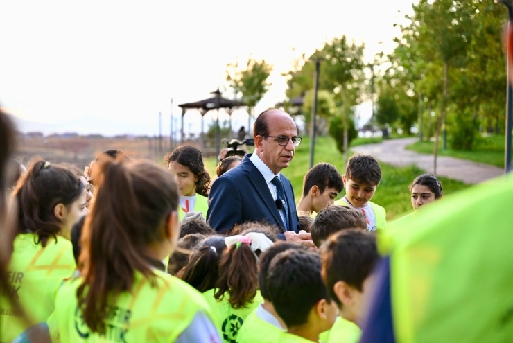 Avrupa Hareketlilik Haftasında Bisiklet Turu Ve Sıfır Atık Etkinliği Düzenlendi