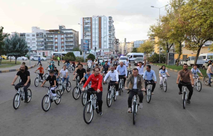 Avrupa Hareketlilik Haftası Nizip’te Çeşitli Etkinliklerle Kutlandı