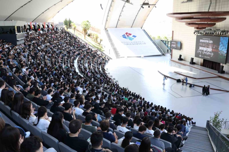 Hasan Kalyoncu Üniversitesi 2 Bine Yakın Yeni Öğrencisine “hoş Geldiniz” Dedi