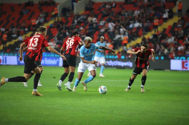 Trendyol Süper Lig: Gaziantep Fk: 0 - Trabzonspor: 0 (maç Devam Ediyor)