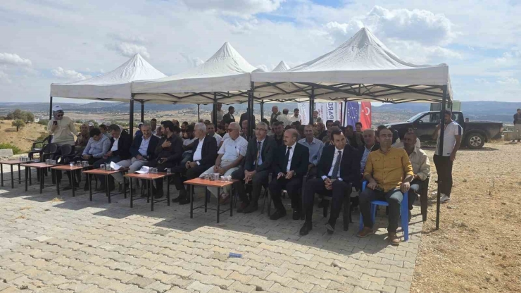 Dicle İlçesinde Bağ Bozumu Etkinliği Gerçekleştirildi