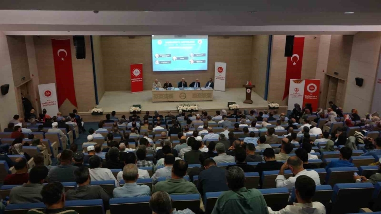 "peygamberimiz Ve Şahsiyet İnşası" Konulu Panel Yapıldı