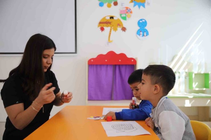 Gaziantep’te Engelli Ailelerin Çocuklarına Örnek Proje: “çocuğumuza Göz Kulak Olur Musun”