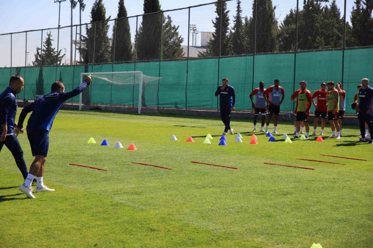 Selçuk İnan: "taraftarlarımızla Beraber Bu Maçı Kazanacağımız"