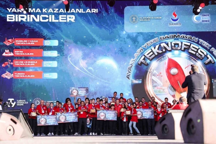 Sanko Okulları’ndan Teknofest’te Gururlandıran Birincilik