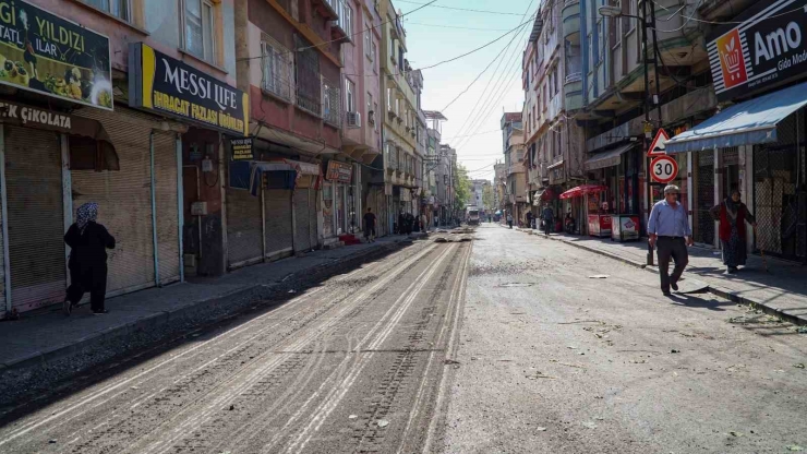 Eski Dülük Caddesi Yenilendi